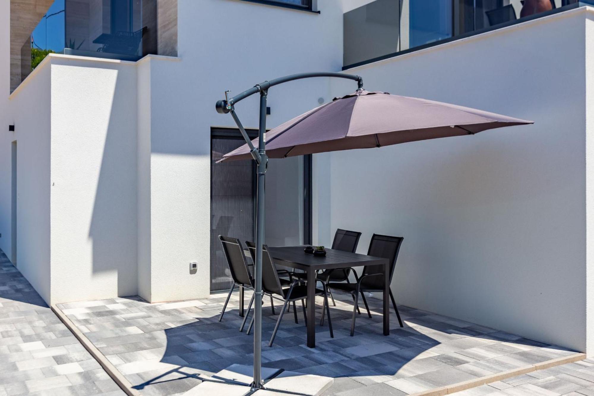 Casa Mia Apartments With Parking Zadar Kamer foto