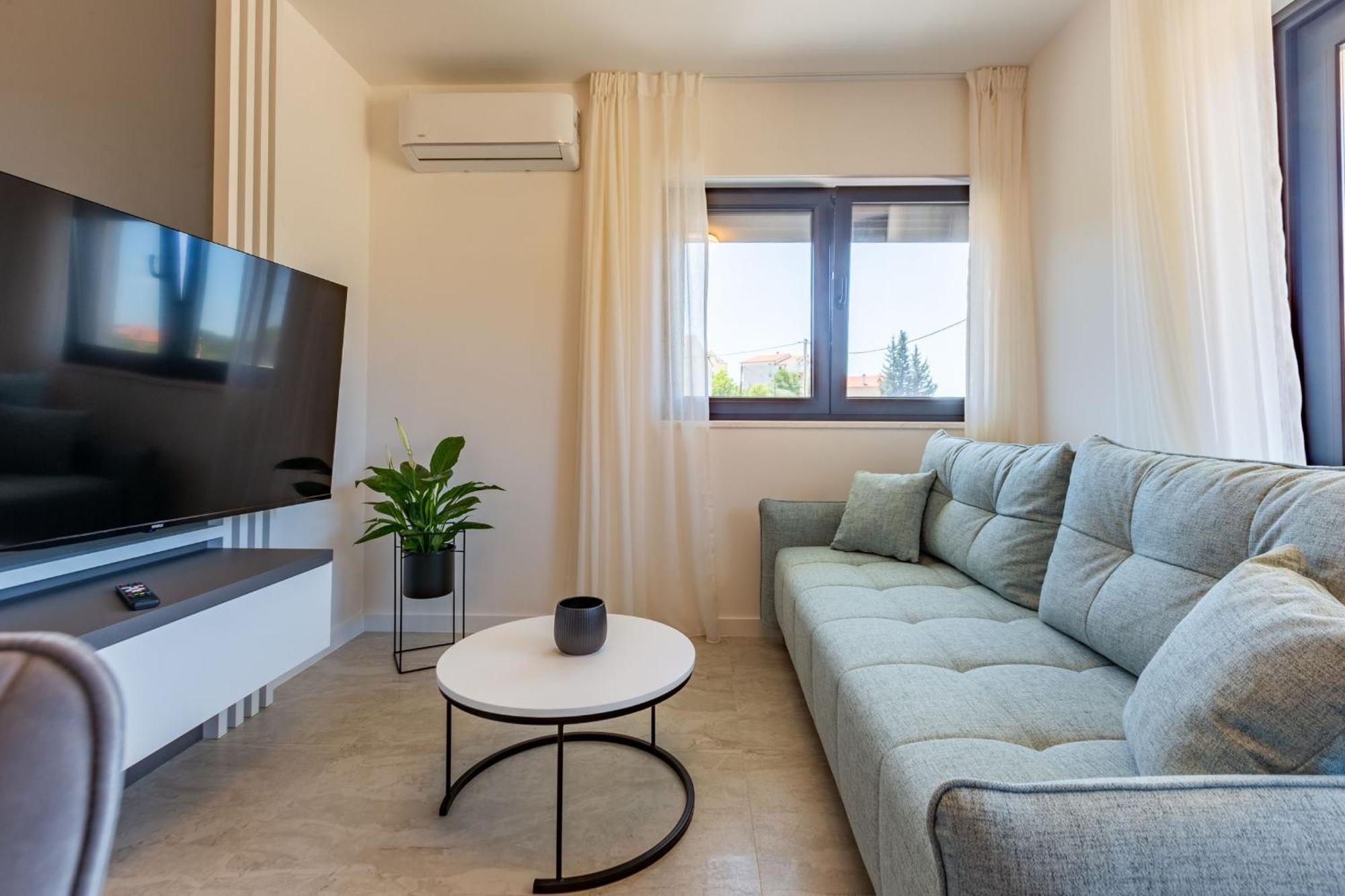 Casa Mia Apartments With Parking Zadar Buitenkant foto